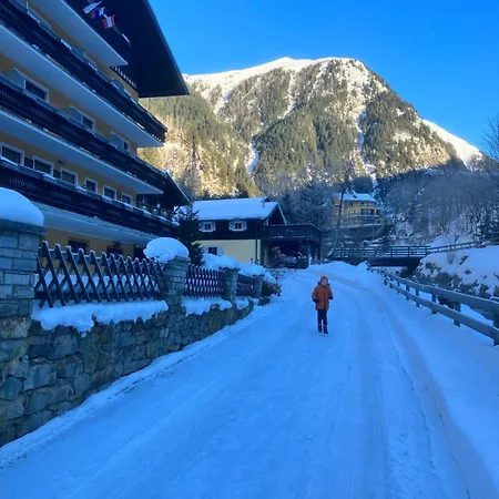 Stubnerhof 3* Бадгаштейн